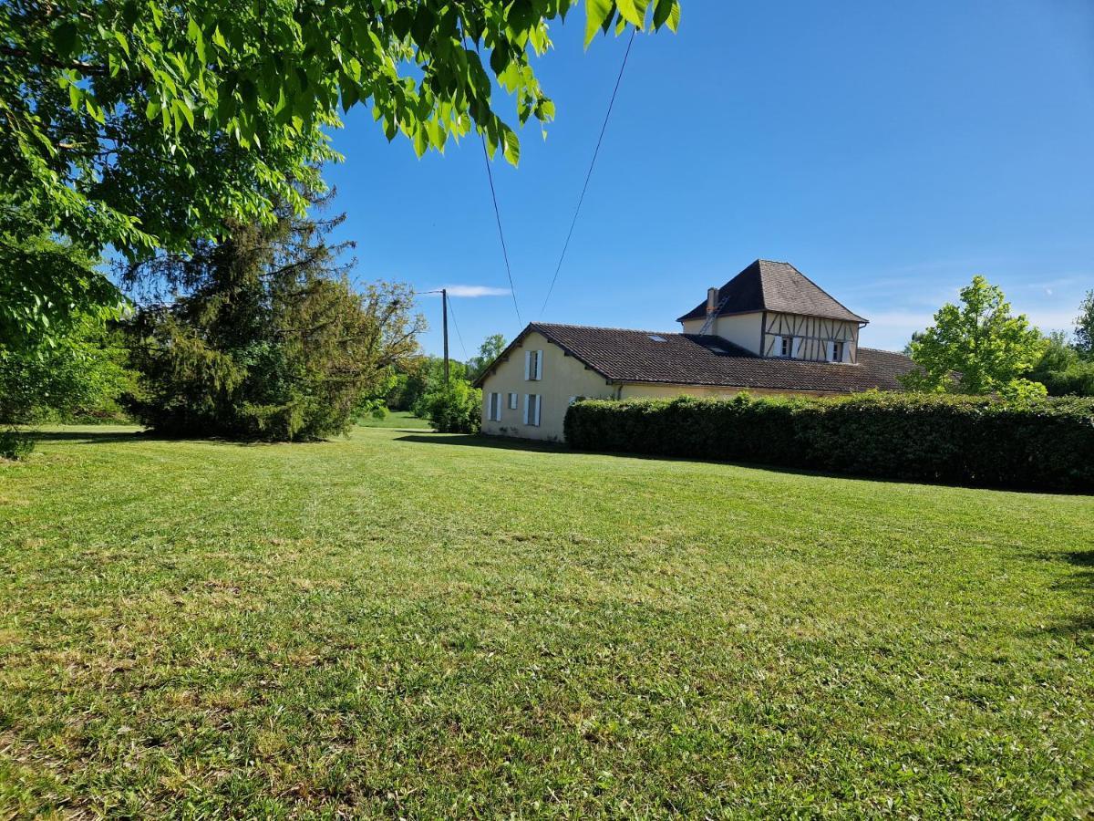 Maison Cassin47 Lavergne  Экстерьер фото