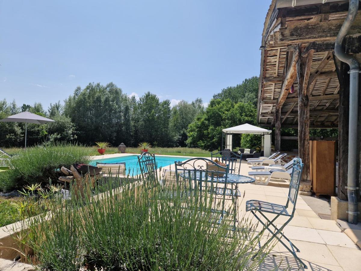 Maison Cassin47 Lavergne  Экстерьер фото