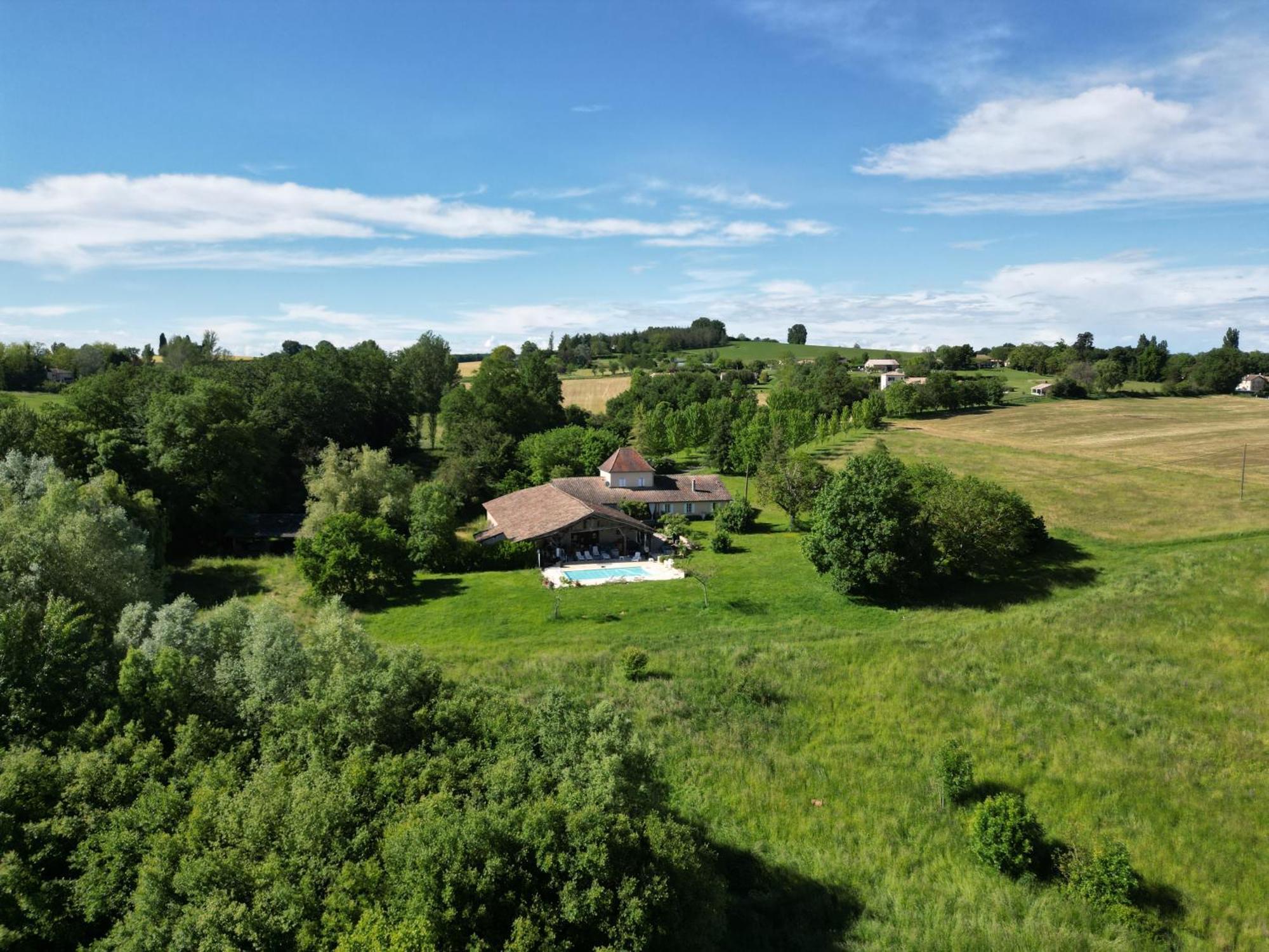 Maison Cassin47 Lavergne  Экстерьер фото